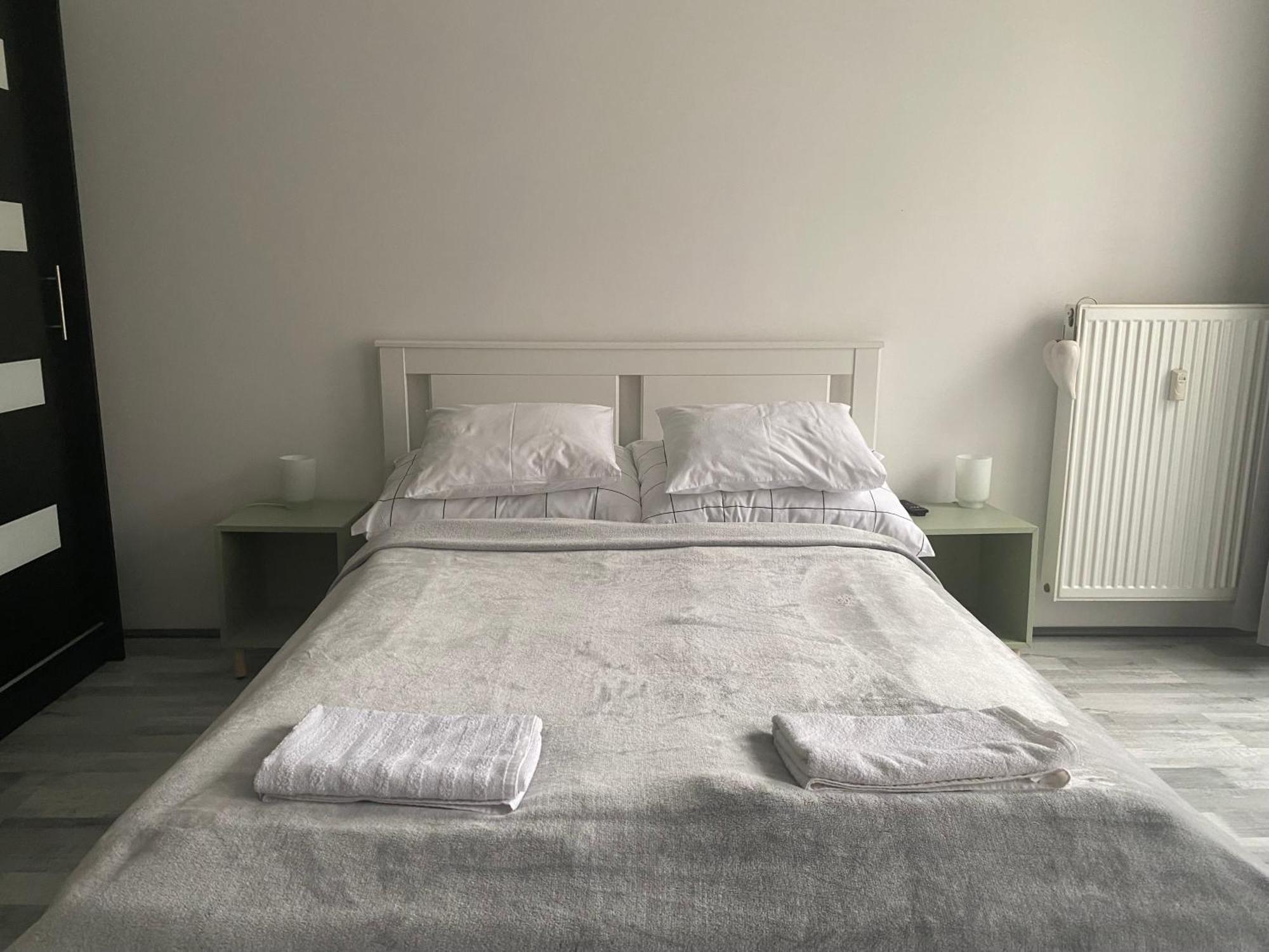 Apartment Marton With Free Parking